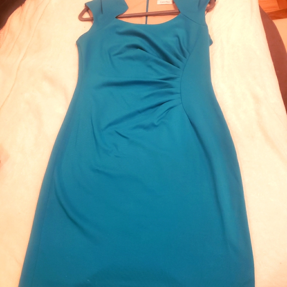 Calvin Klein • Teal Sheath Dress • 6